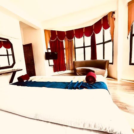 מנאלי Hotel Hadimba - In City Center מראה חיצוני תמונה