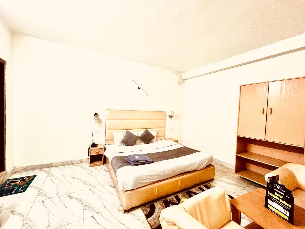 מנאלי Hotel Hadimba - In City Center מראה חיצוני תמונה