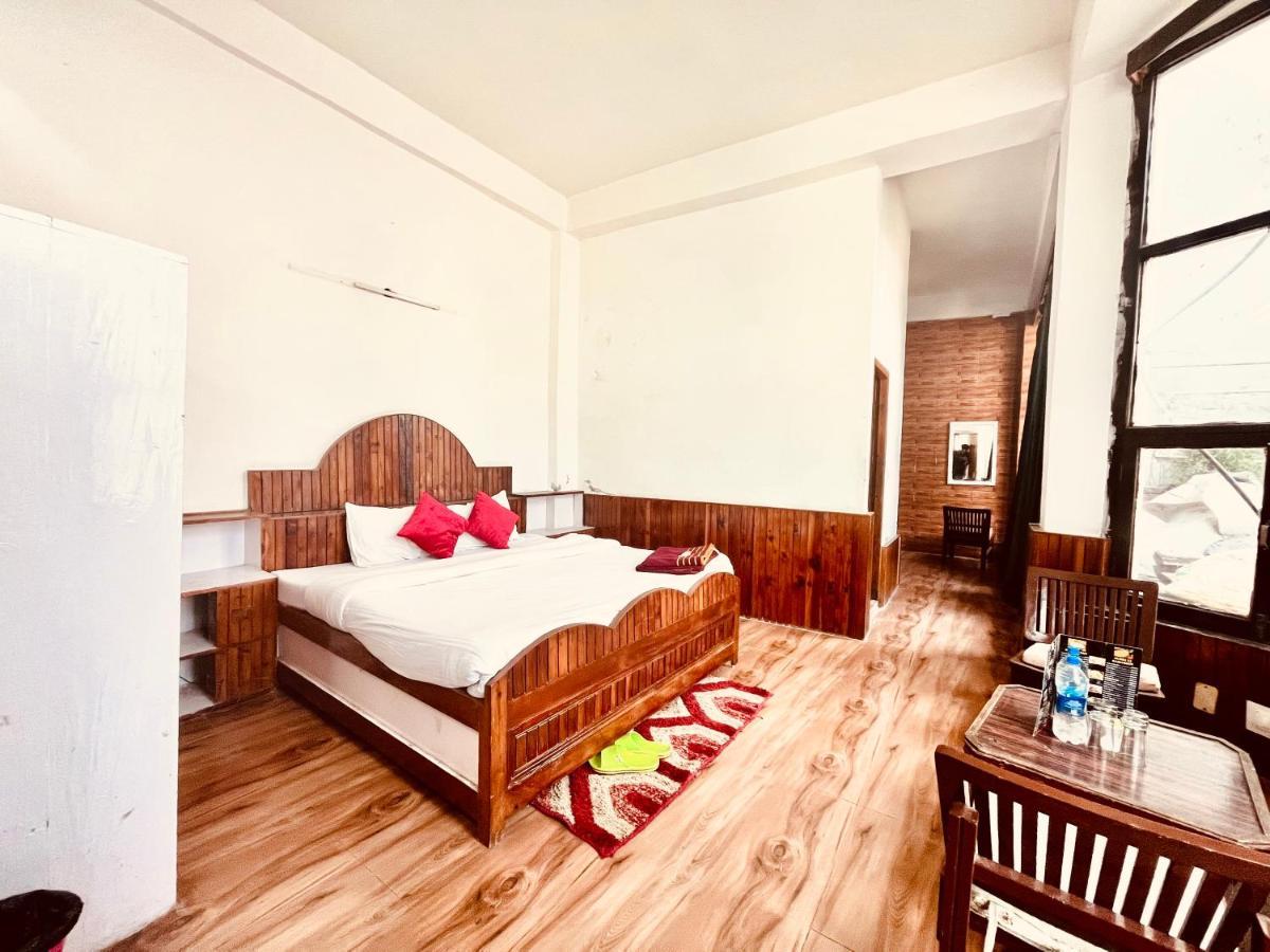 מנאלי Hotel Hadimba - In City Center מראה חיצוני תמונה