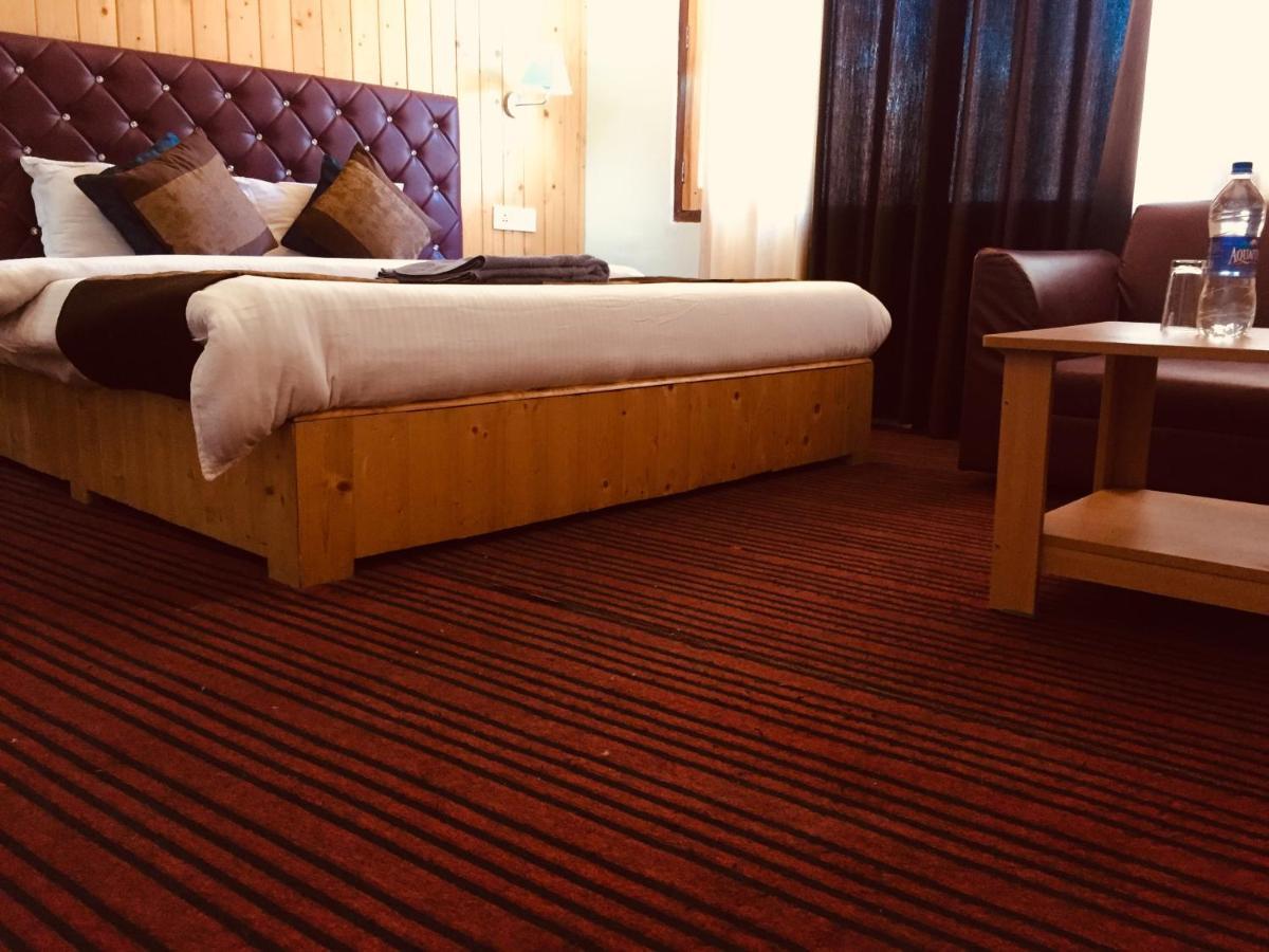 מנאלי Hotel Hadimba - In City Center מראה חיצוני תמונה